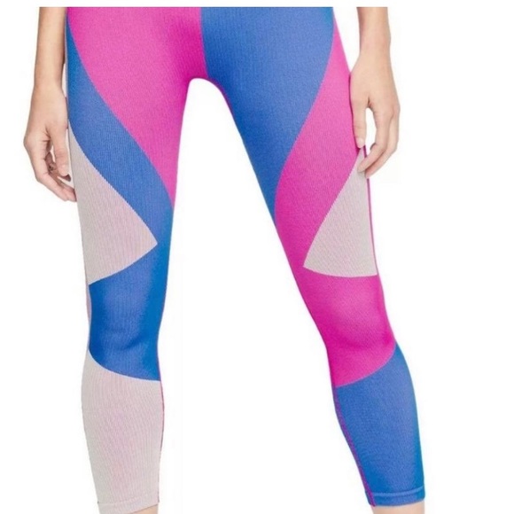 NWOT Nike Icon Clash Tights - Picture 1 of 3